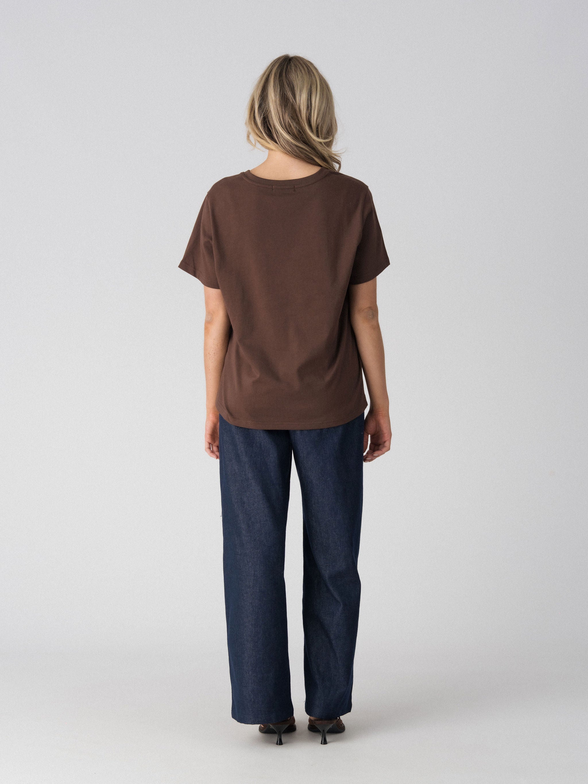 Back view of the Lenelly Avery V-neck nursing tee in brown
