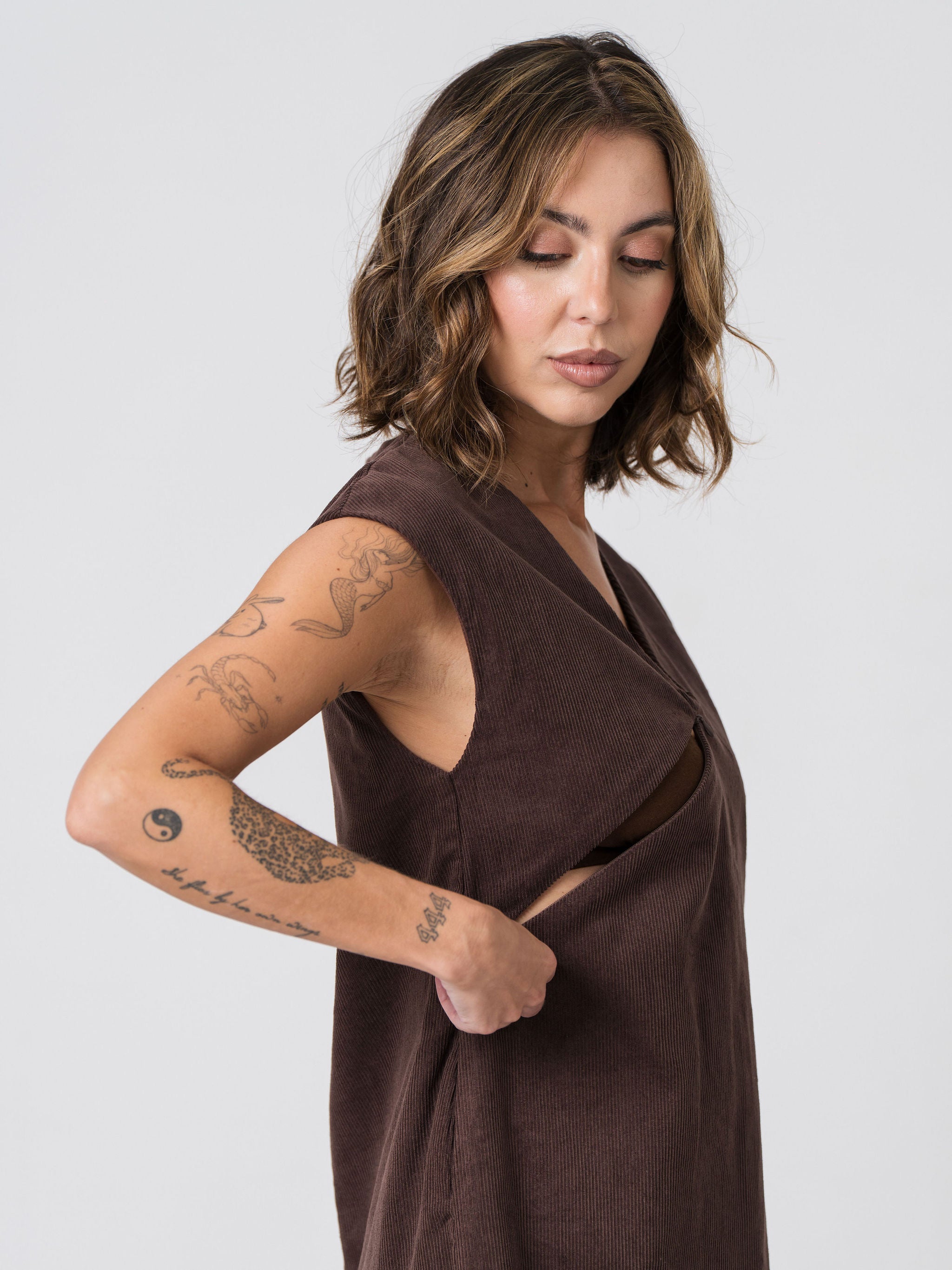 Audrey Corduroy Lace Trim Dress – Lenelly